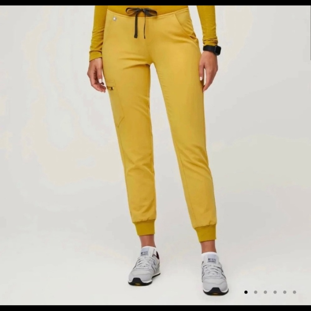 Figs Light Gold Zamora 2.0 Jogger